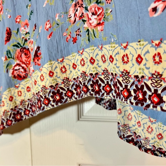 Blue Rain Floral Kimono Wrap - Blue and Red - Picture 3 of 7